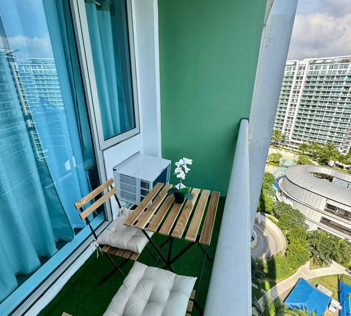 Casa Elisha Azure Urban Resort Staycation Manila